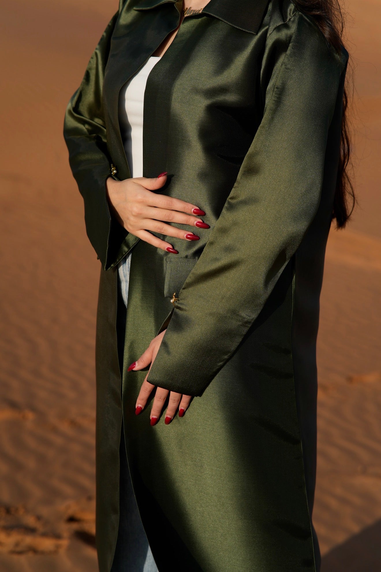 Emira Verdant Poise